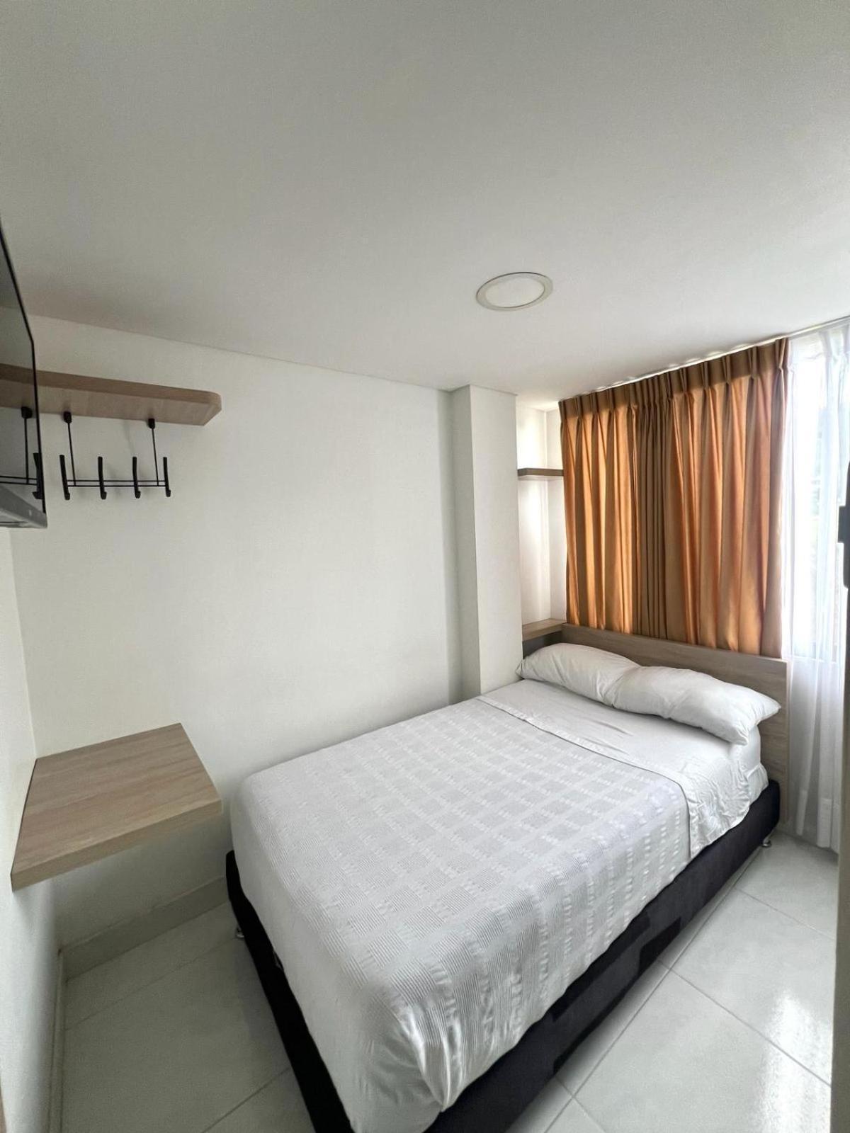 Hotel Adel มานิซาเลส ภายนอก รูปภาพ