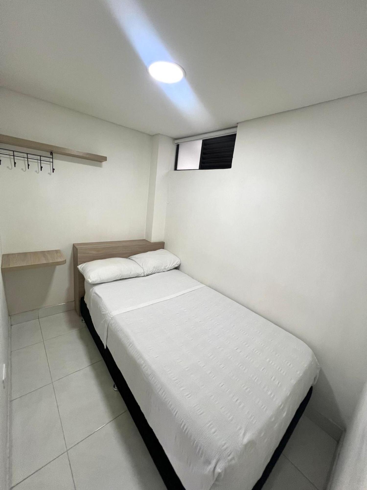 Hotel Adel มานิซาเลส ภายนอก รูปภาพ